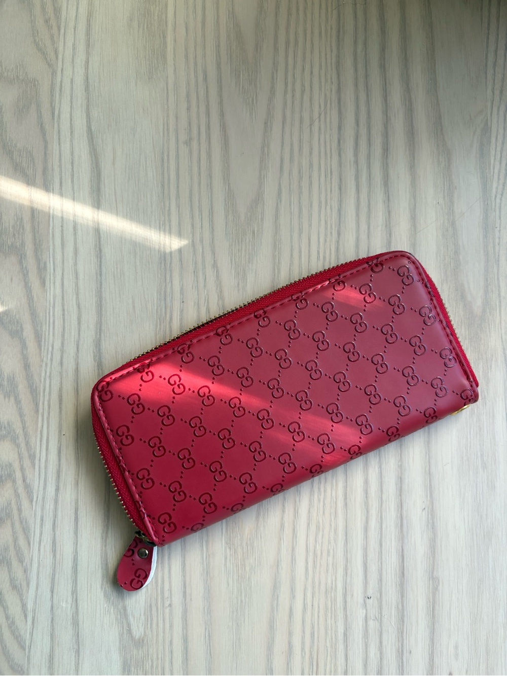 Source Unknown Red Logo-Pattern Zip Wallet - Women Accessories